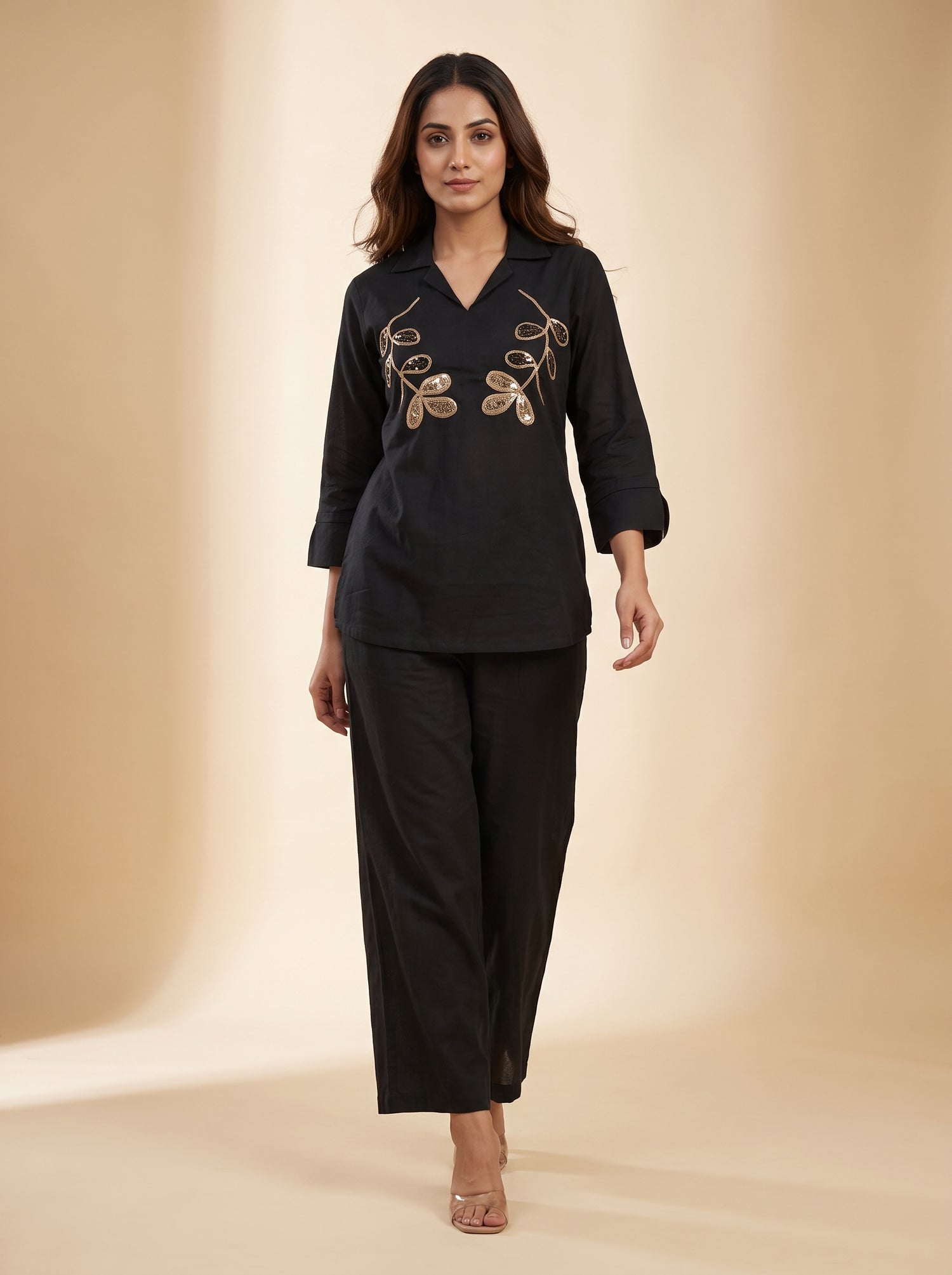 Black Floral Printed Kurti – Elegant Everyday Style
